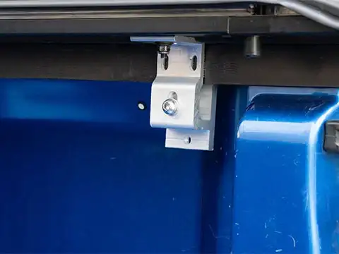 Manual Hard Aluminum Retractable Tonneau Cover for Ford Jeep